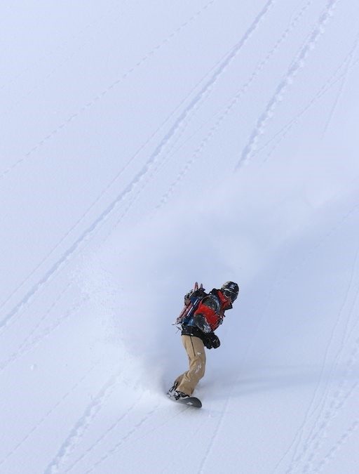 How-to-Prepare-for-Your-First-Day-Snowboarding.jpg